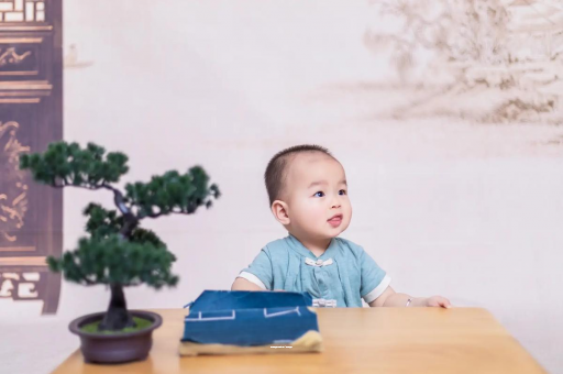 博罗宝宝喊肚子疼怎么回事